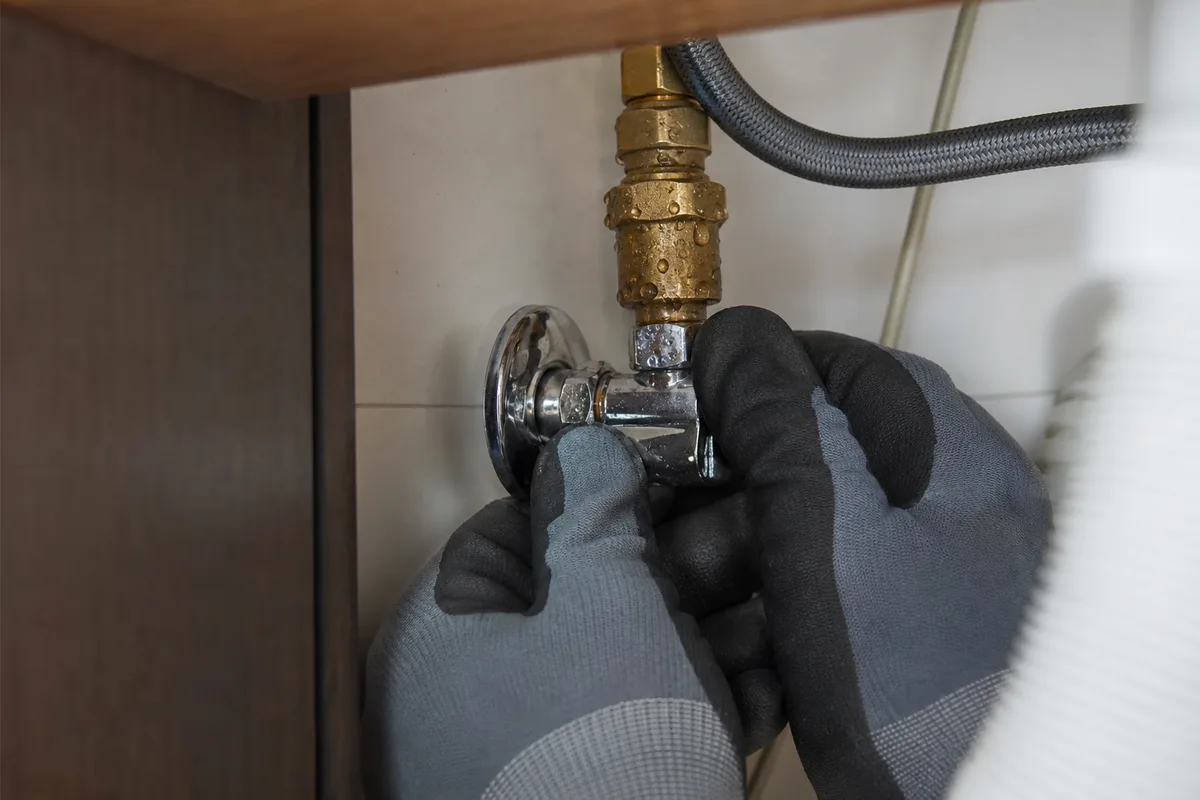 Dépannage plomberie en urgence à Lyon : fuite et coupure